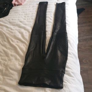 SPANX Motto leather look leggings